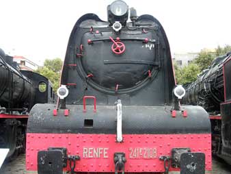 La 2108 en el Museo del Ferrocarril de Vilanova